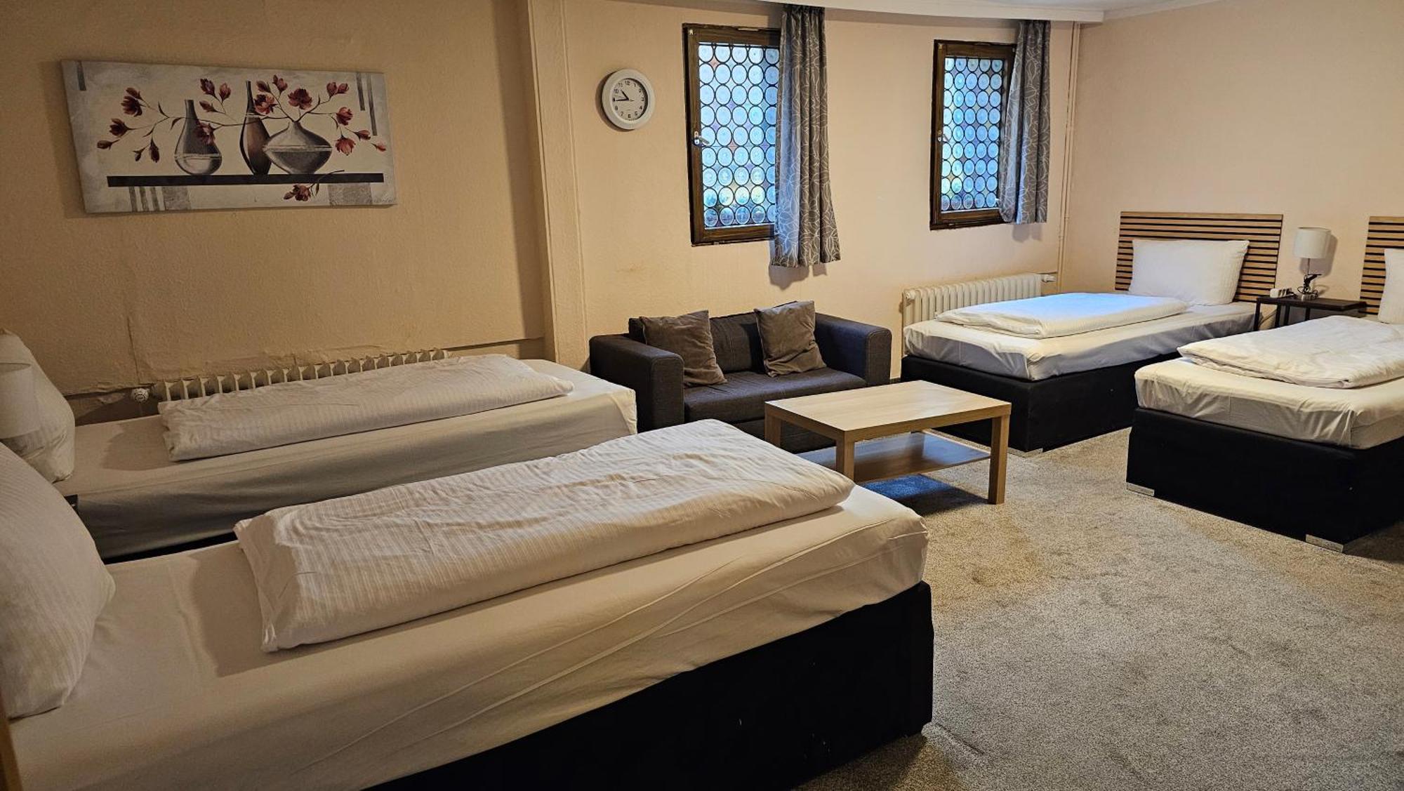 Hotel Koelner Hof Мильгейм-на-Руре Экстерьер фото
