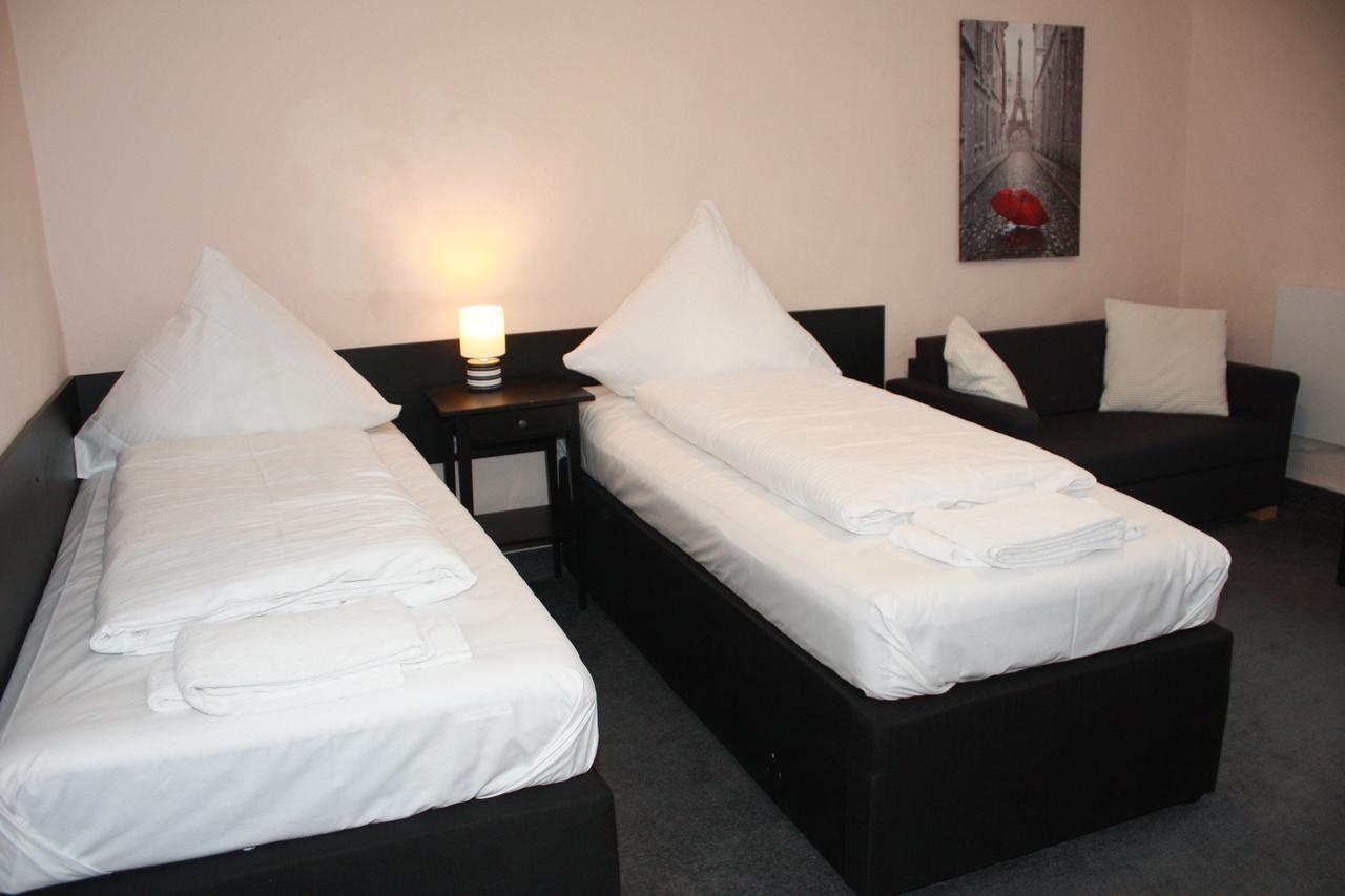 Hotel Koelner Hof Мильгейм-на-Руре Экстерьер фото